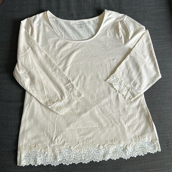 Coldwater Creek cream colored lace trimmed tee - Picture 3 of 6